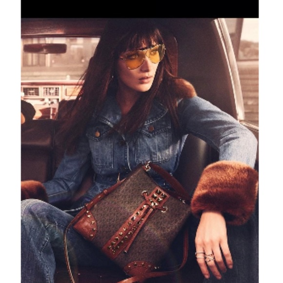 Michael Kors Faux Fur Trim Denim Jacket - Picture 13 of 13